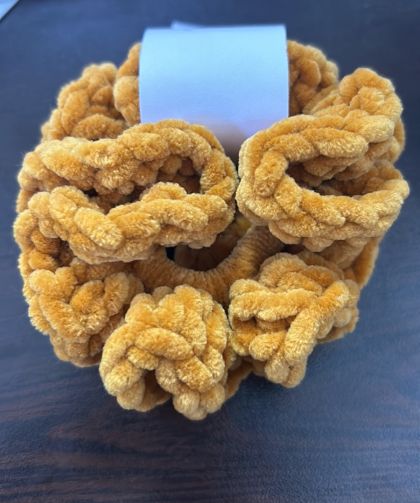 DJULS HOBBY КАМЕЛ ИЗПЛЕТЕНО СКРЪНЧИ 