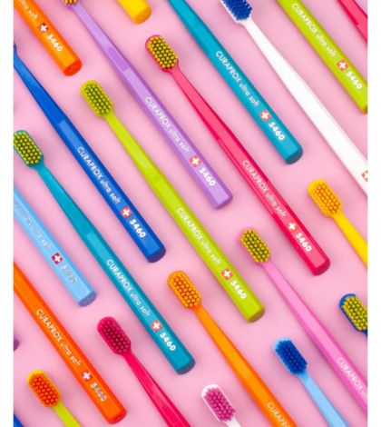 КУРАПРОКС ЧЕТКА ЗА ЗЪБИ РАЗЛИЧНИ ЦВЕТОВЕ