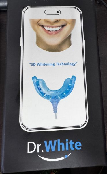 Д-Р УАЙТ 3 D ЛАЙНЕРИ ЗА ИЗБЕЛВАНЕ НА ЗЪБИ С 2 ГЕЛА /ЧЕРНА КУТИЯ/